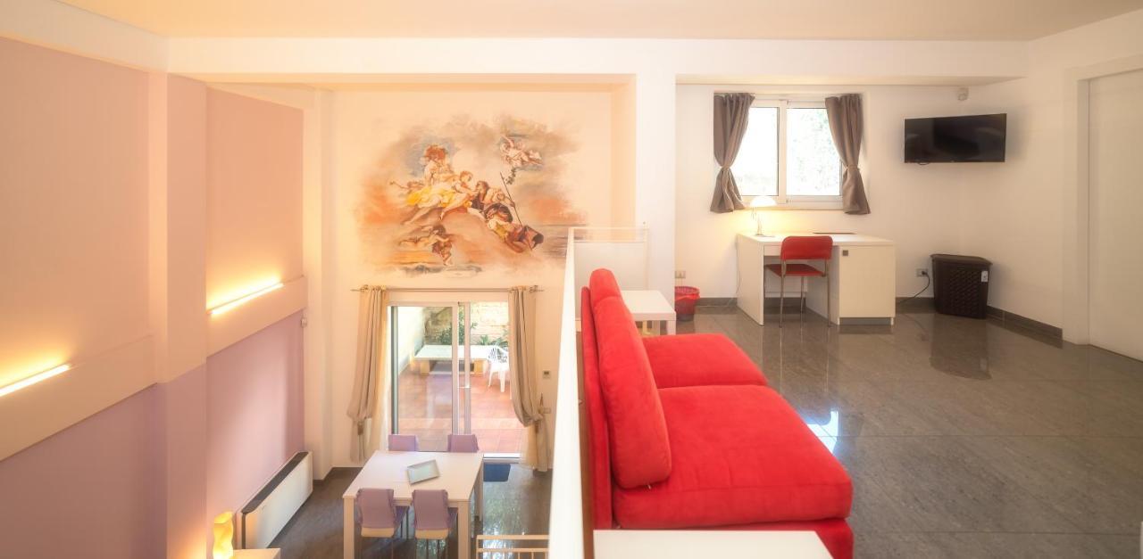 Appartement Il Cortile Delle Esperidi à Lecce Extérieur photo