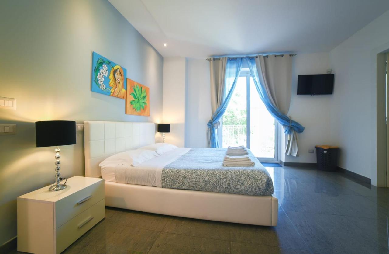 Appartement Il Cortile Delle Esperidi à Lecce Extérieur photo