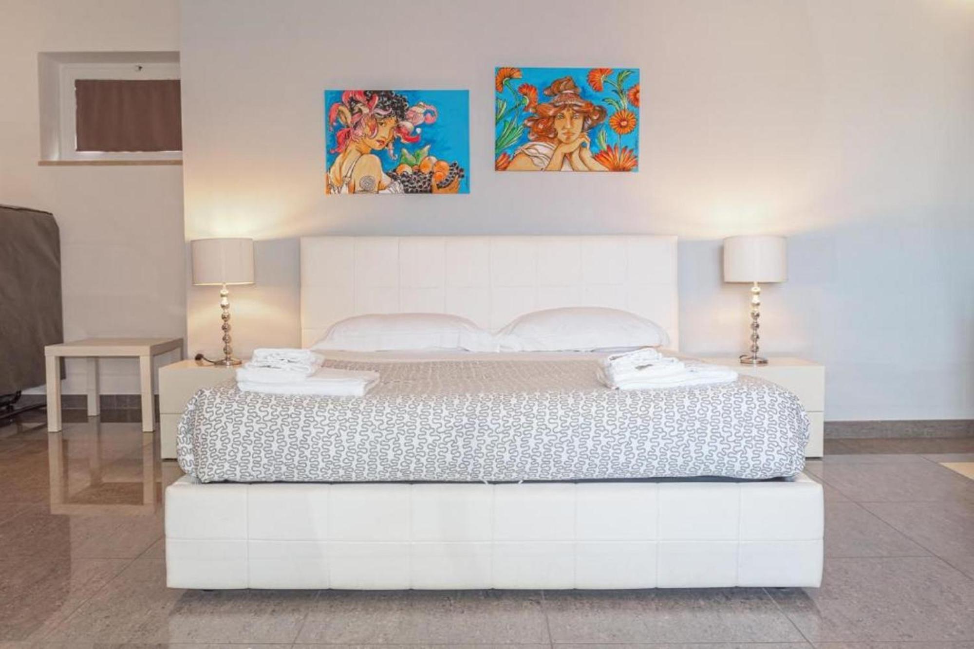 Appartement Il Cortile Delle Esperidi à Lecce Extérieur photo